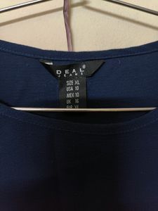 Deal Jeans Cold Shoulder Top