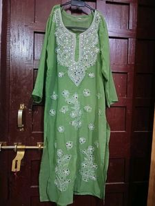 🆕 Chikankari Kurti