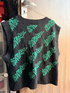 H&amp;M Sweater Vest