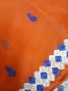 Sarees With Blouse And Petticoat