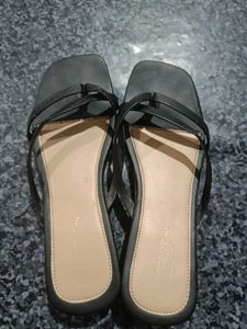 Black Sandal
