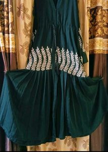 Elegant Embroidered Abaya