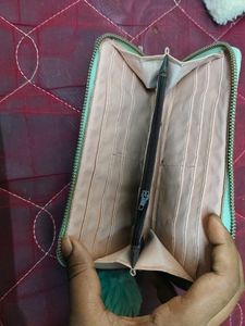 Wallet With Many Compartments
