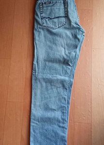 Light Wash Denim Jeans