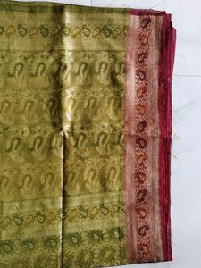 Excellent Condition All Over weaving Saree