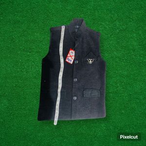 Beautiful Boys Sleeveless Kurti