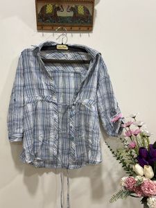 Cute top/shirt (S/M)