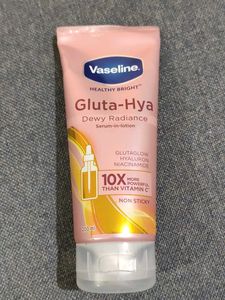 Vaseline Gluta-hya Serum In Lotion