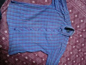 Men's shirt for office and casual wear