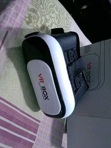 V R Box