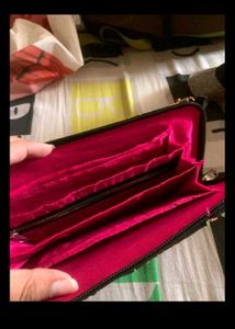 Preety Clutch