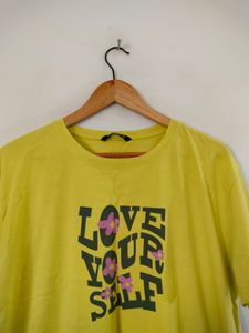 Lime Green Casual T Shirt (Women&#39;s)