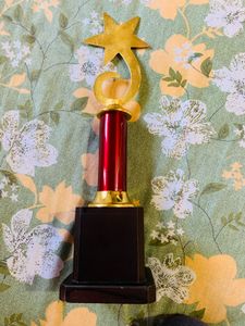 Buy Now Trophy 🏆 Red Star