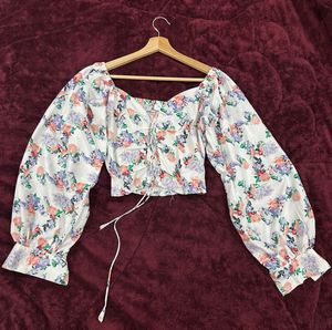 Romantic Floral Puff Sleeve Crop Top
