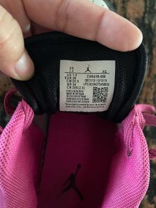 Nike Air Jordan Pink