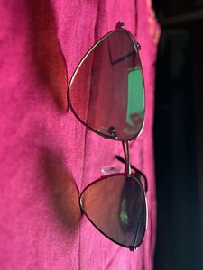 Sunglass