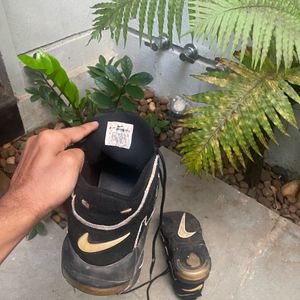 Nike Air Uptempo 96 Black And White