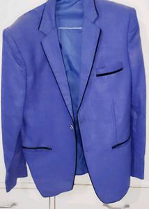 Stylish Blue Blazer with Black Trim