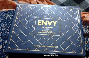 Envy Perfume Set 🔥 Totally Not Used