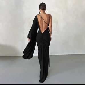 Elegant Black Maxi Dress