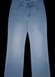 Light Wash Straight fit Jeans