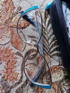 Lenskart Vincent Chase Frame With Case