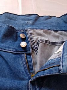 Women&#39;s Denim Jeans