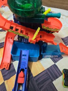 Hot Wheels Track Set