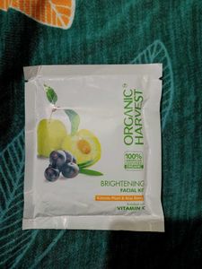 Pack Of 5, Face Wash, Serum, Facial Kit