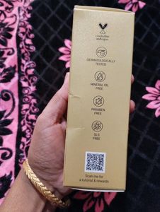 Myglamm Super Serum Foundation
