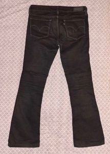 Black Levi&#39;s jeans (Low rise)