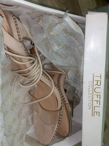 Truffle Will Give With Its Box