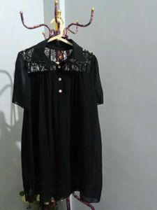 Black Korean Top