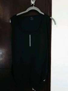 Muscle Tee