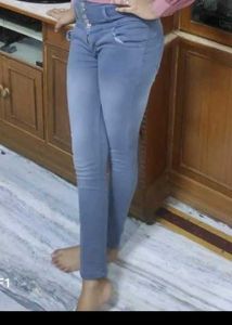 Grayish Blue High-Waisted Jeans