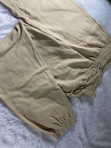 H&amp;M Beige Sweatpants