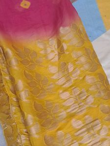 Yellow &amp;. Pink Two Shades Bandhani Sare