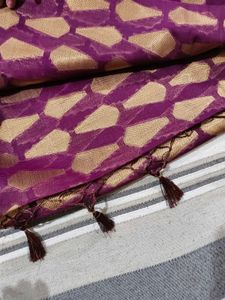 Women Zari Paithani Saree
