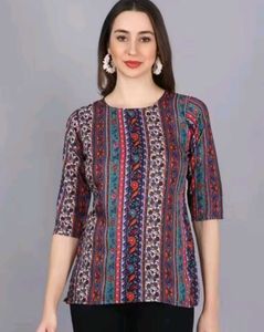 Patterned 3/4 Sleeve Top