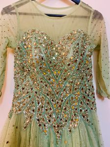 Customisable Indo western Gown By Amyra Odhni