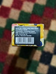 Yuzu fine under eye correcting cream