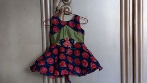 kids upto 1 year,  dress, unused. for girls