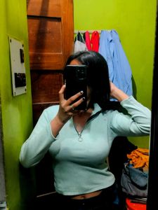 Fitted Top