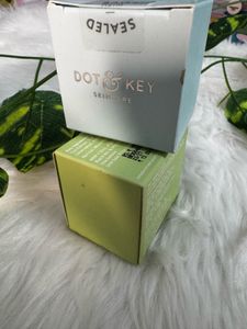 Dot & Key Skincare Kit (Day And Night Combo)