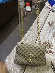 hand bag