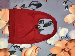 Sleeveless Red Crop Top with Front Zip Closure