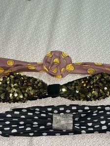 hair bands and hai ties