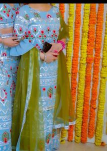 Elegant Embroidered Kurta Pants And Dupatta