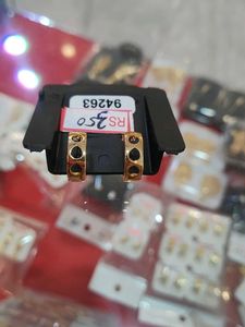 1 Gm Gold Earrings (Any1)