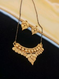 Mangal Sutra Goled Plated Bras Metal